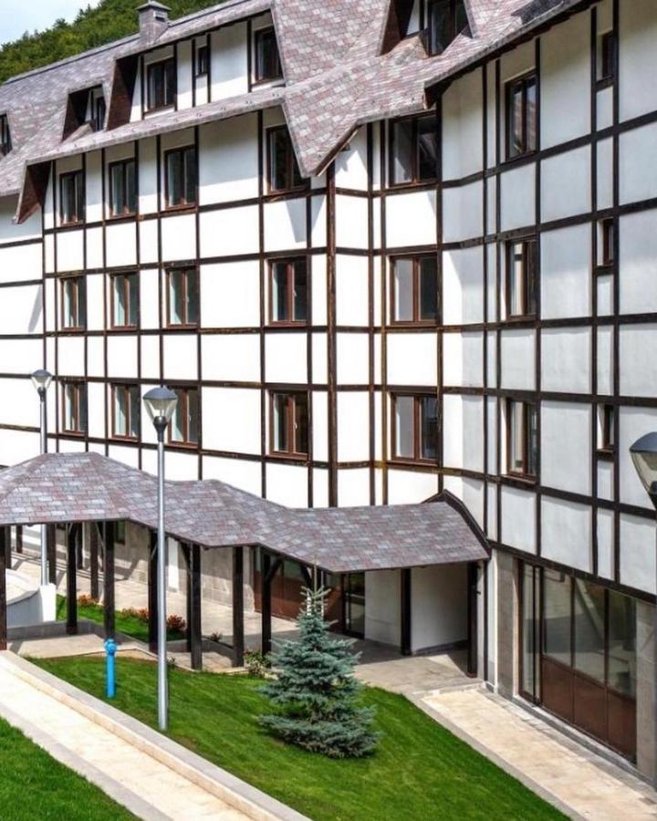 Falling Star Apartman Brzeće Zewnętrze zdjęcie