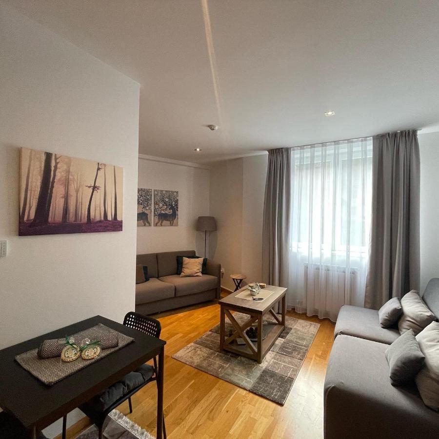 Falling Star Apartman Brzeće Zewnętrze zdjęcie